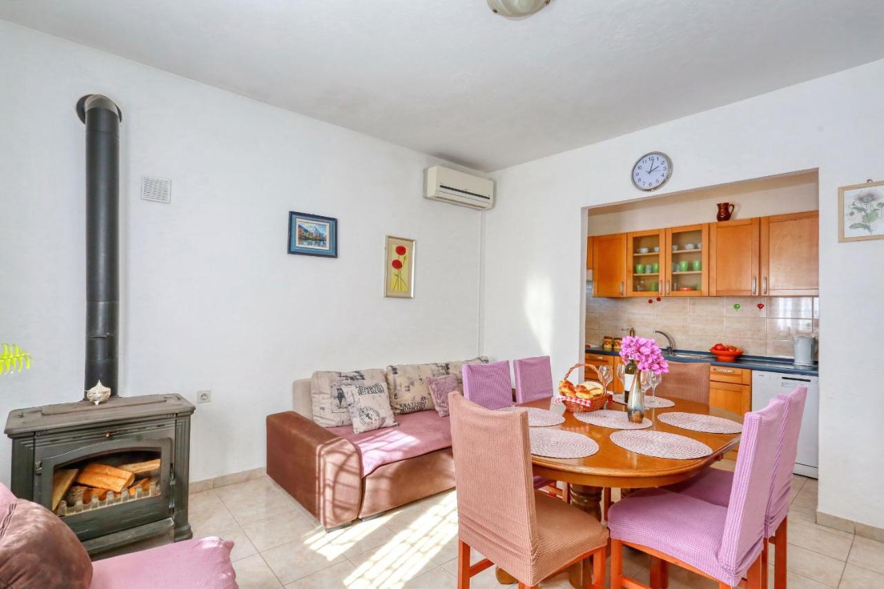 Apartment Nena Poljica  Extérieur photo